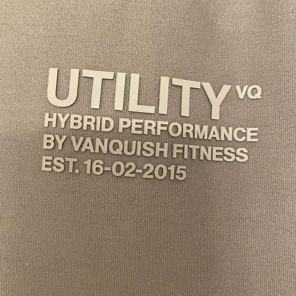 Vanquish Men’s L 1/4 zip performance jacket - Picture 4 of 4